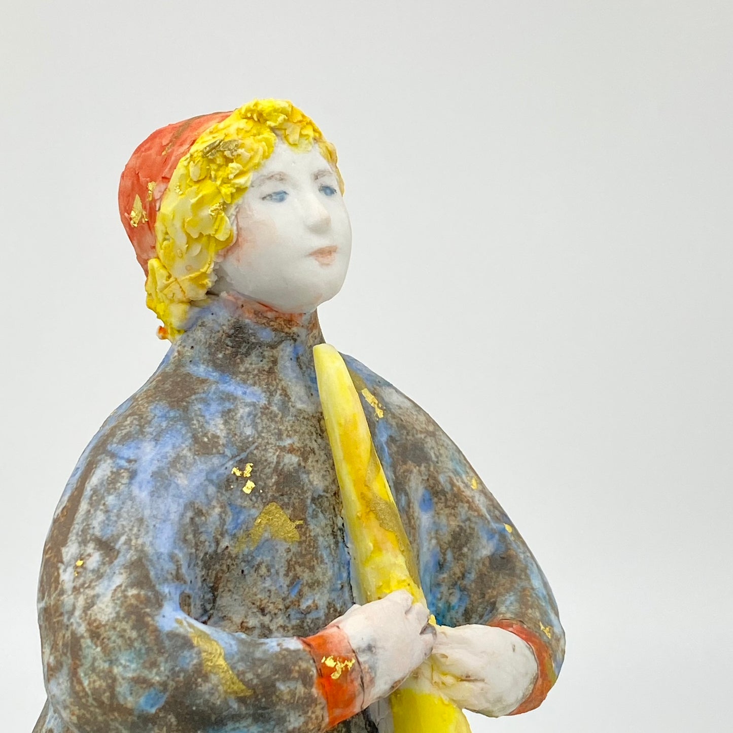 Baroque oboe player