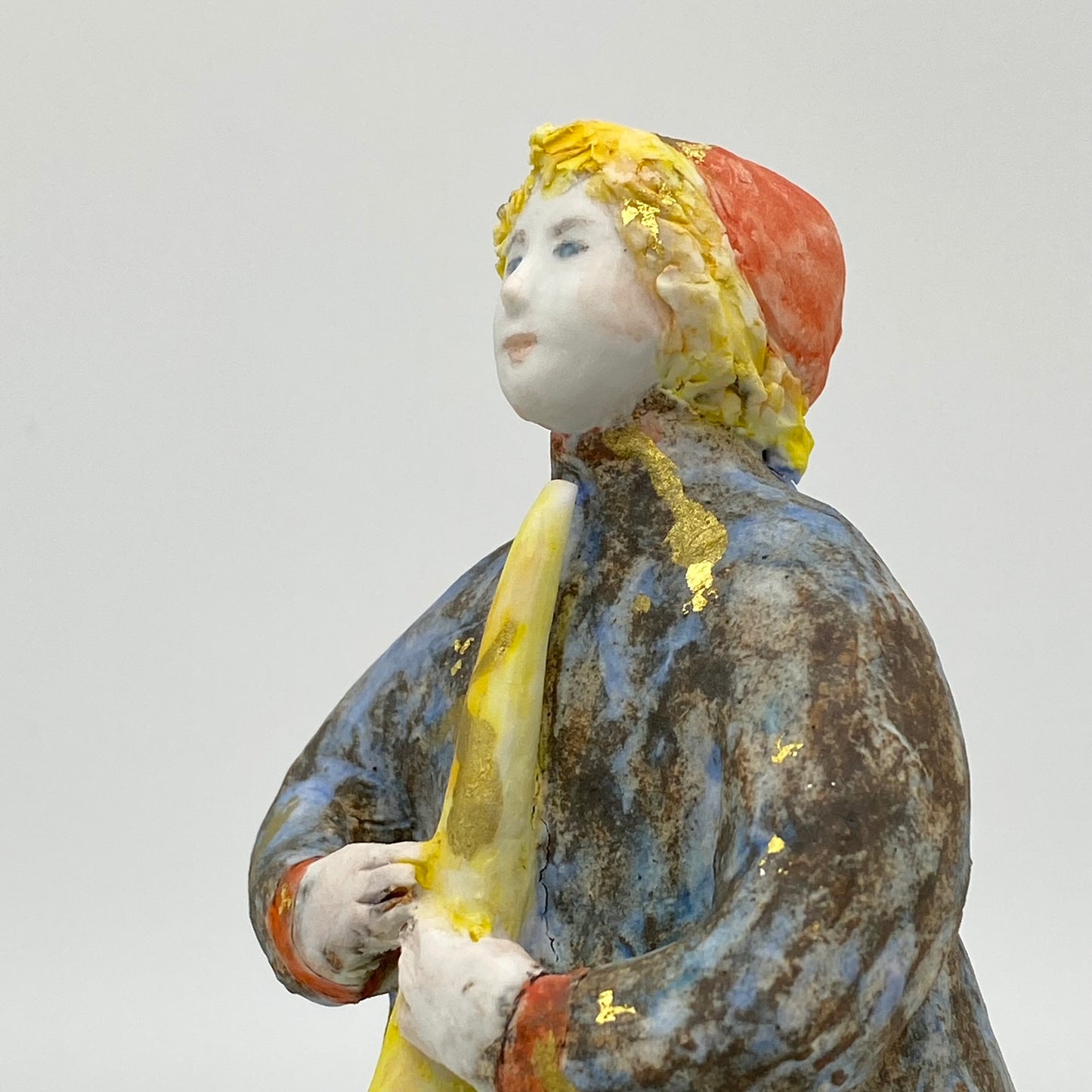 Baroque oboe player