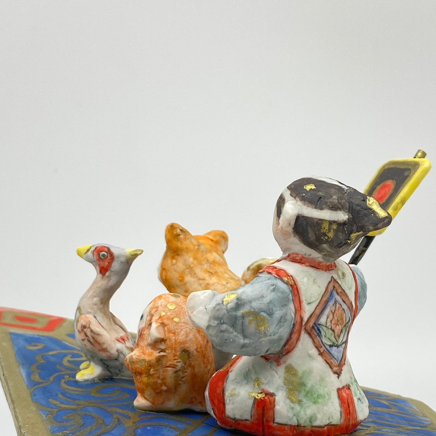 桃太郎と仲間たち ー飛行艇ももたろう号ー